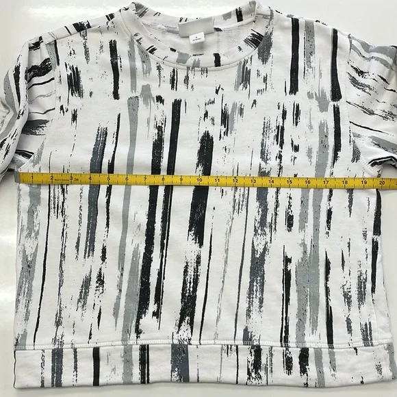 NWOT • Monki Crew Neck Terry Pullover in Paint Stroke Print. - Picture 9 of 14